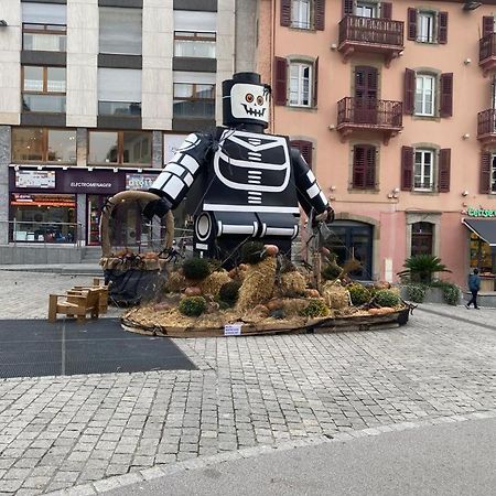 Apartamento Mandana Évian-les-Bains Exterior foto